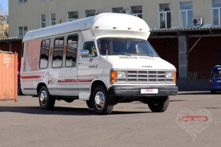 Прокат Микроавтобус Party Bus  Dodge (Додж патибас) на свадьбу