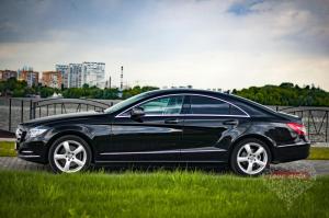 Прокат Mercedes-Benz CLS  (Черный Мерседес C218) на свадьбу 3