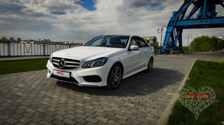 Прокат Mercedes-Benz E212 AMG (Белый Мерседес W212) на свадьбу
